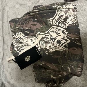 NWT darc sport men’s shorts